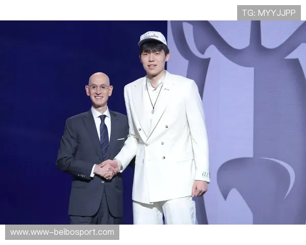 杨瀚森选秀行情突然飙升 NBA球探报告曝光CBA天才中锋真正杀招与隐忧